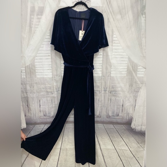 Alex Marie Size 16 Capelet Cape Navy Blue Velvet V-Neck Jumpsuit Wide Leg Formal - Picture 2 of 11